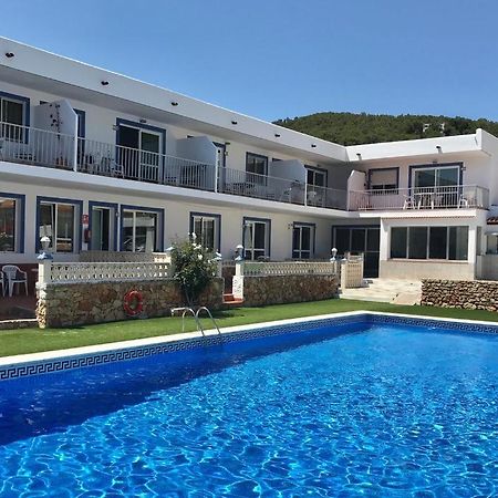 Apartamentos Cana Sofia Cala Llonga  Eksteriør bilde