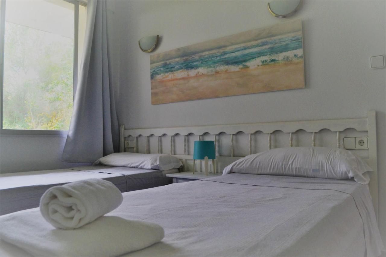 Apartamentos Cana Sofia Cala Llonga  Rom bilde